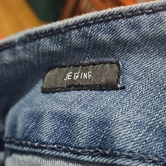 TORRID JEGGING - Picture 7 of 11